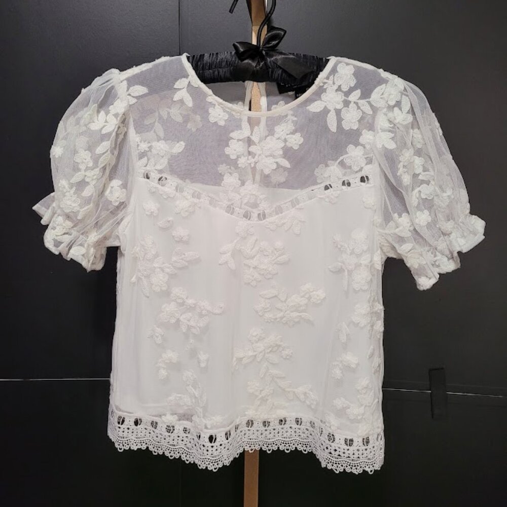 Laundry by Shelli Segal Los Angeles White Lace Puff Sleeve Floral Top Sz S